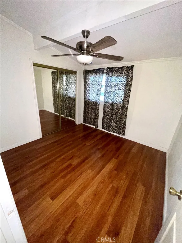 17141 E Tudor