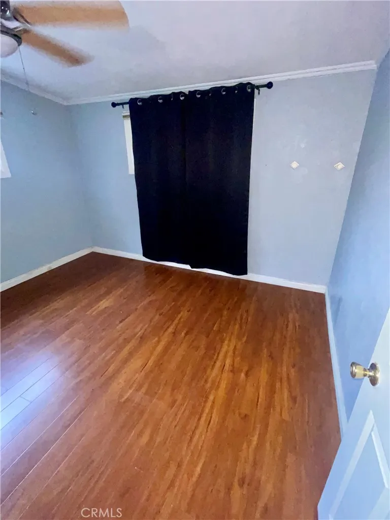 17141 E Tudor