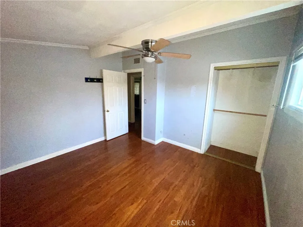 17141 E Tudor