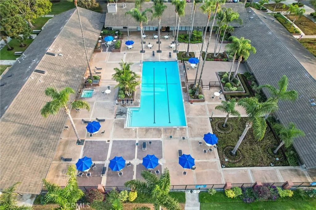 8788 Coral Springs Court Unit 5 (201e)