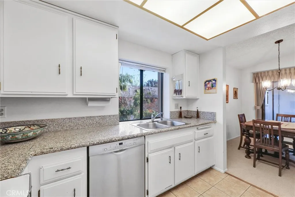 8788 Coral Springs Court Unit 5 (201e)