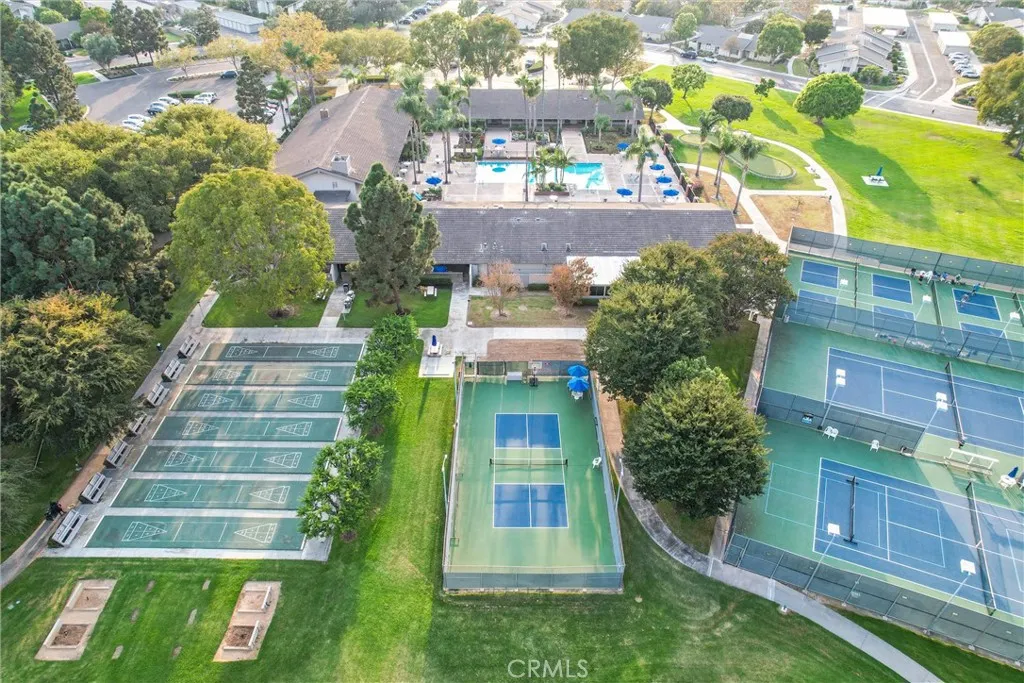 8788 Coral Springs Court Unit 5 (201e)