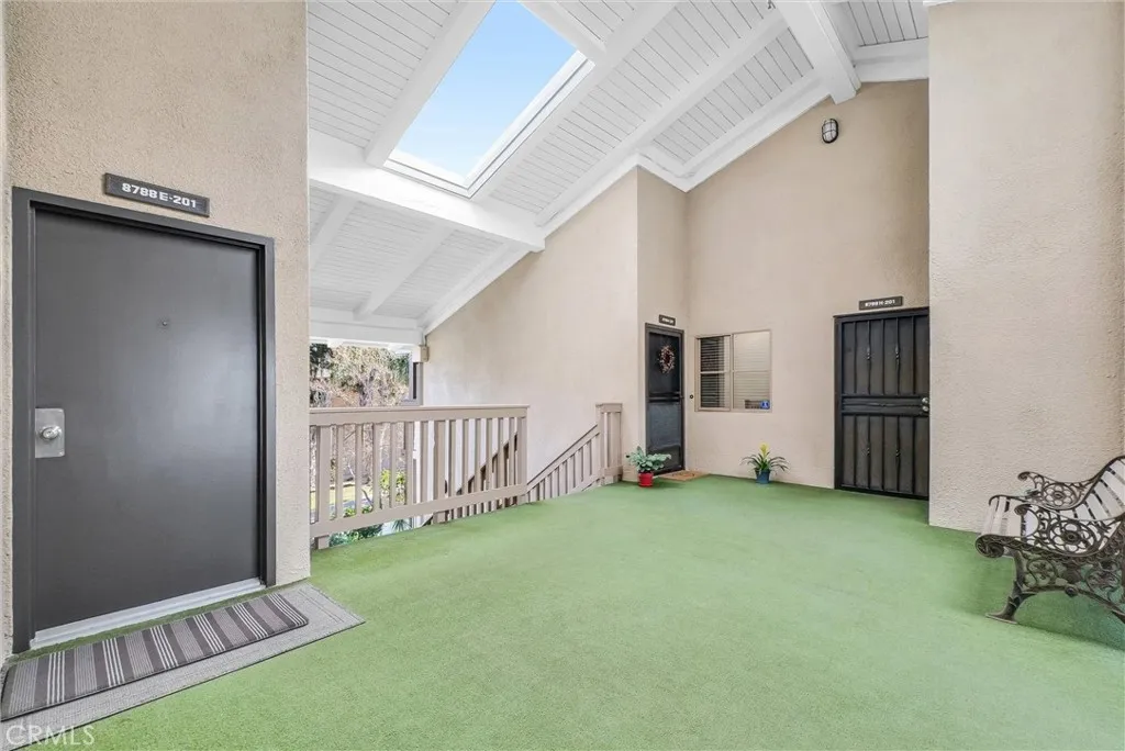 8788 Coral Springs Court Unit 5 (201e)