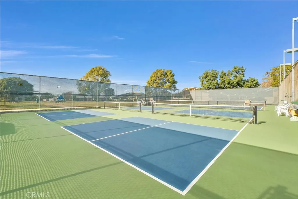 8788 Coral Springs Court Unit 5 (201e)