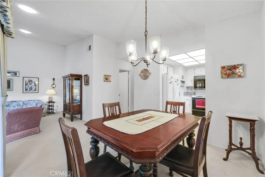 8788 Coral Springs Court Unit 5 (201e)