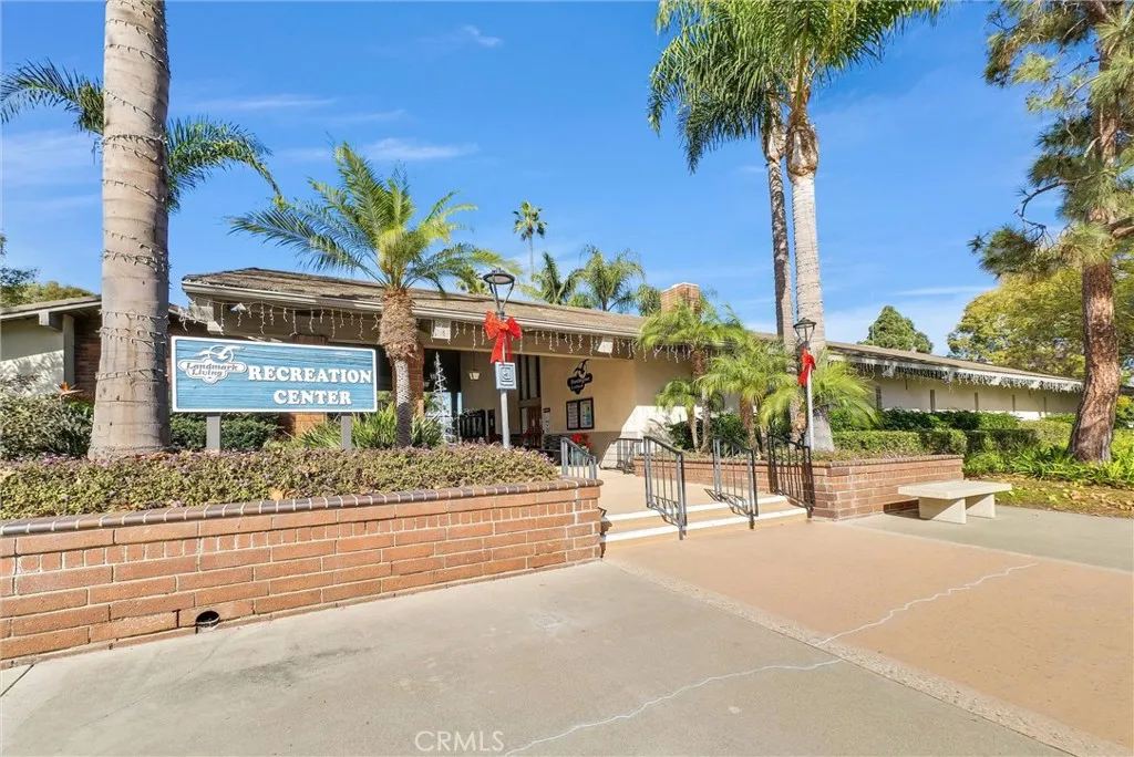8788 Coral Springs Court Unit 5 (201e)