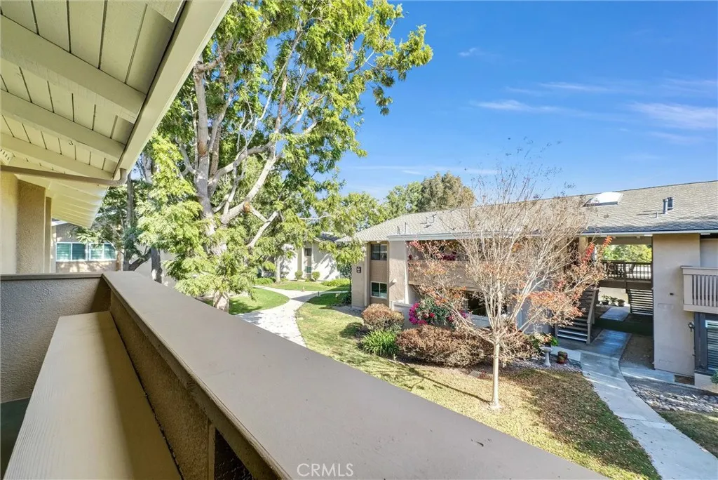 8788 Coral Springs Court Unit 5 (201e)
