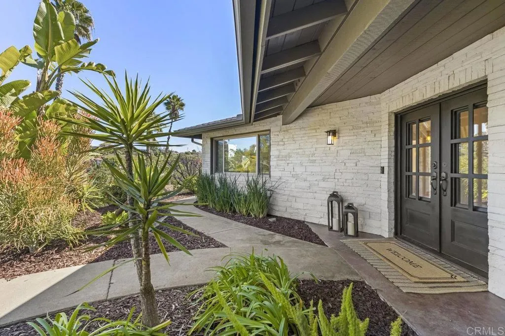 639 Valley Drive