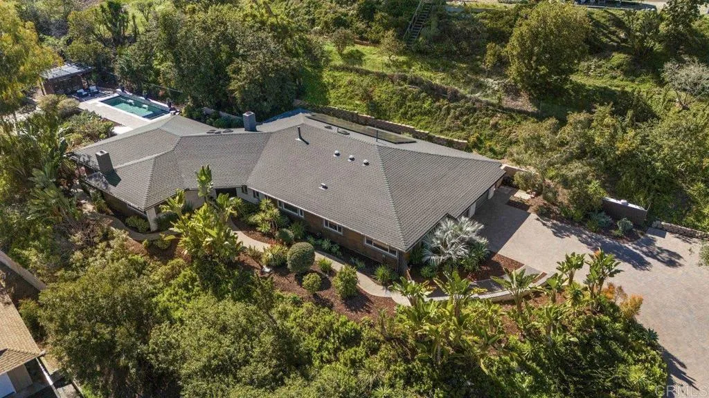 639 Valley Drive