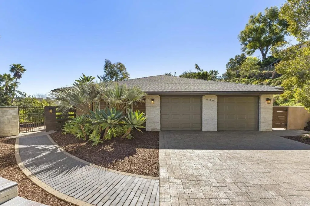 639 Valley Drive