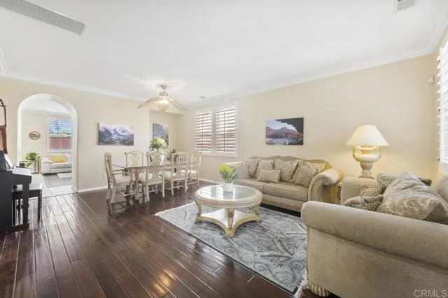 1113 Teal Way