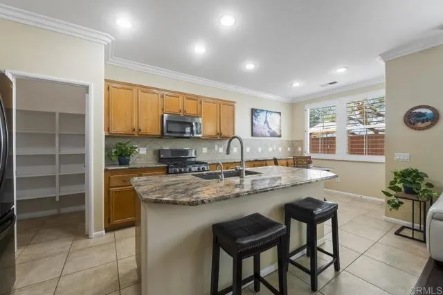 1113 Teal Way