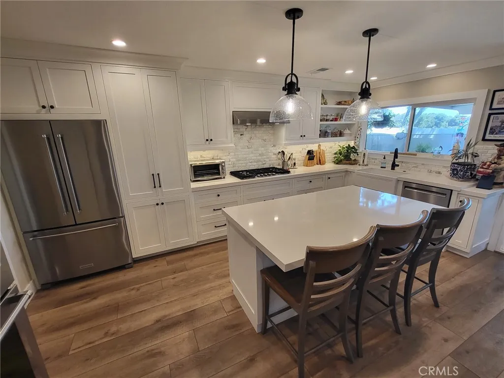 25172 Chestnutwood