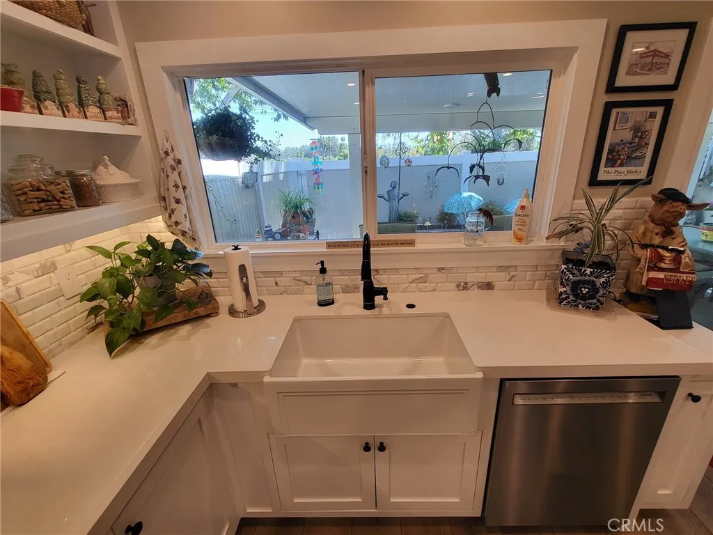 25172 Chestnutwood