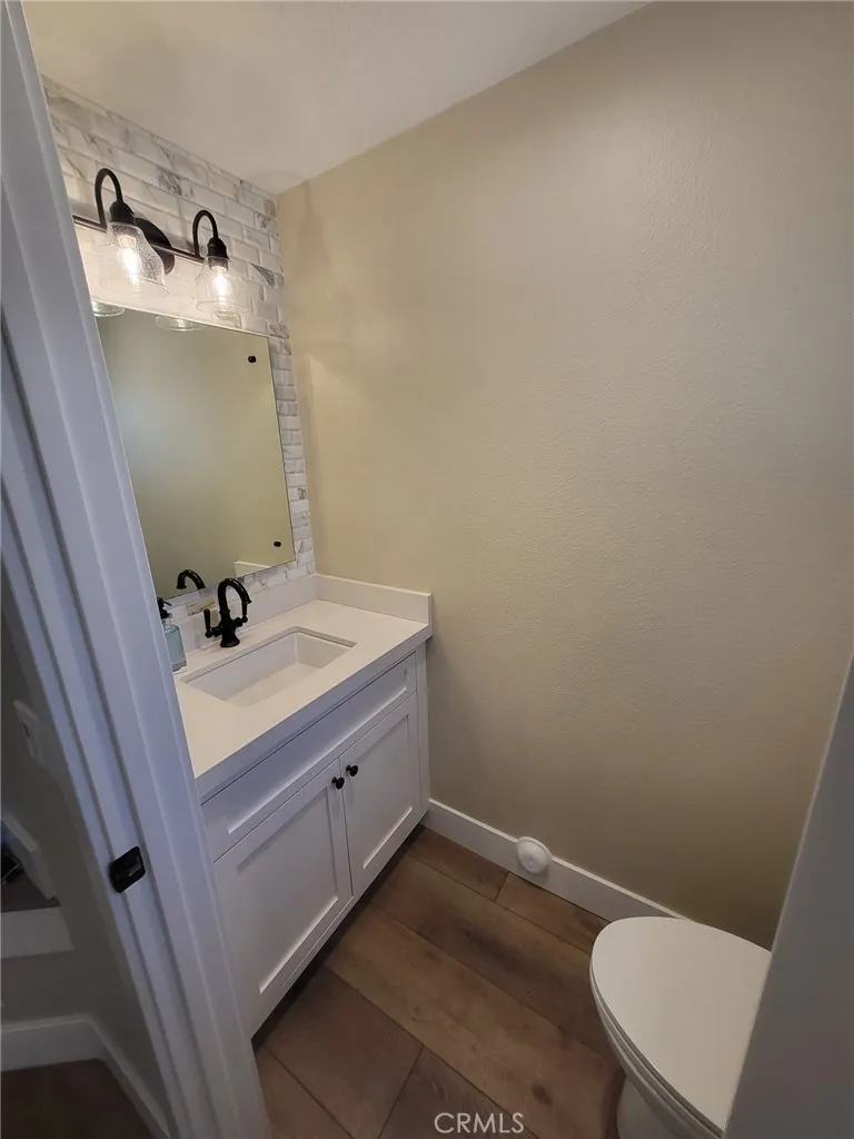 25172 Chestnutwood