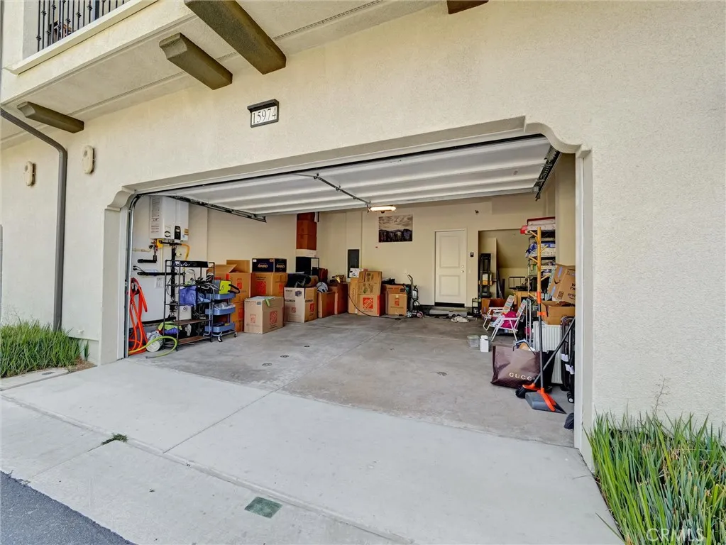 15974 Pilot Avenue