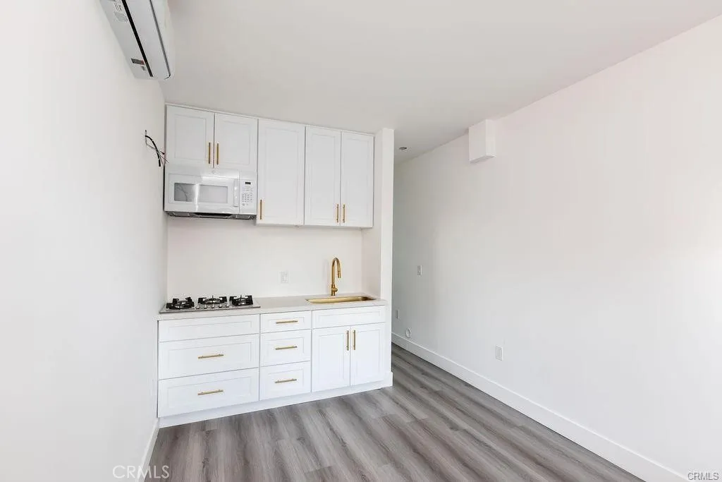 4167 Willimet Ave.
