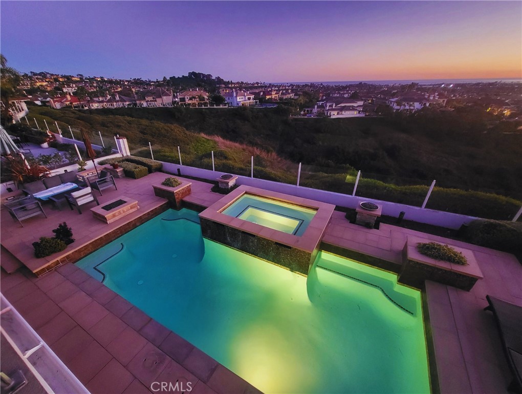 16 Callender Court