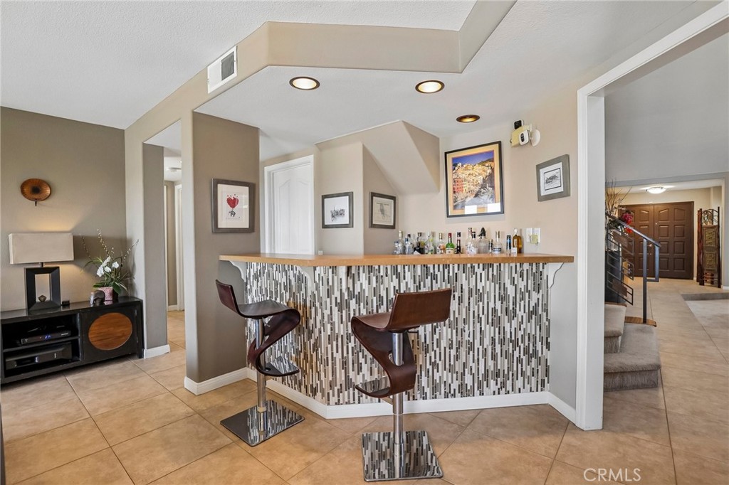 16 Callender Court