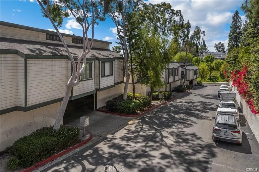 2017 Orchard Drive Unit 11
