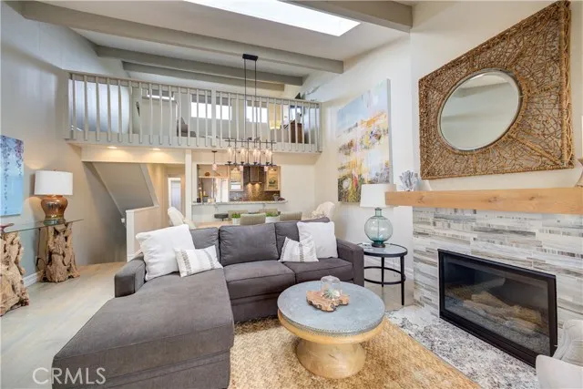 209 Dunes Street Unit 6