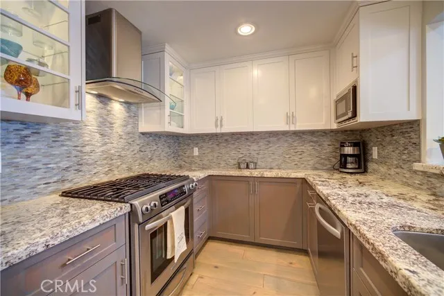 209 Dunes Street Unit 6