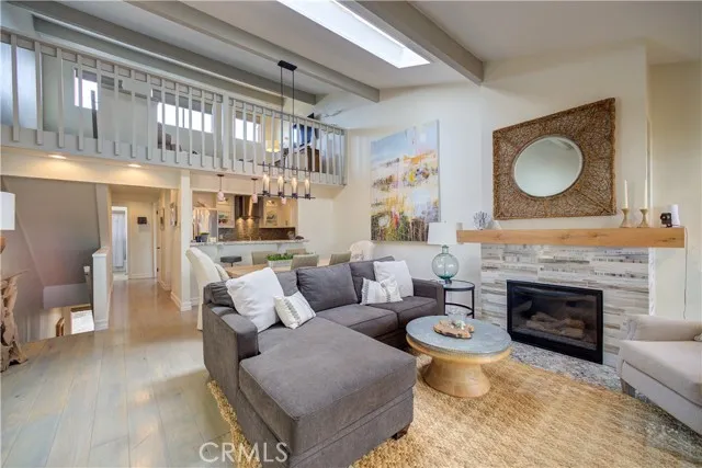 209 Dunes Street Unit 6