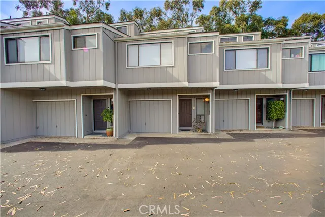 209 Dunes Street Unit 6