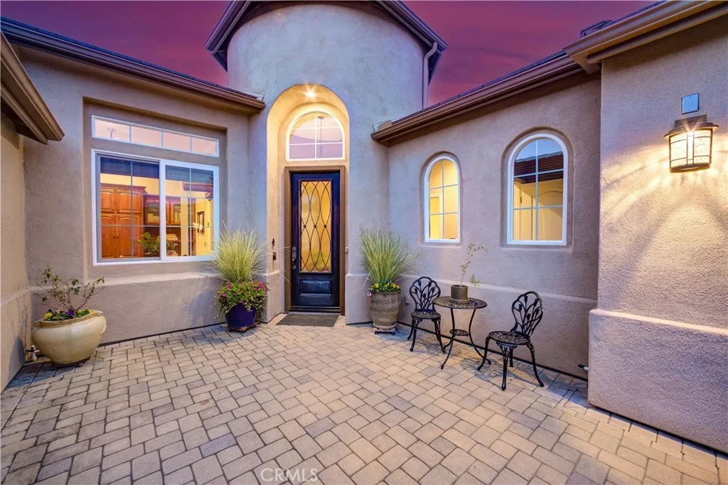 622 S Via Belmonte Court