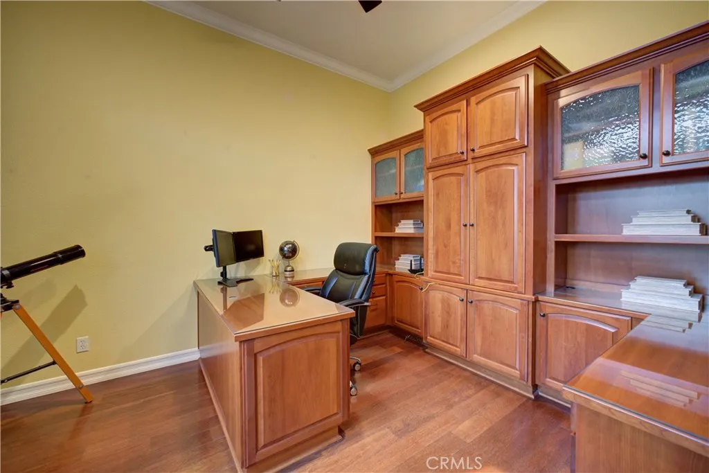 622 S Via Belmonte Court