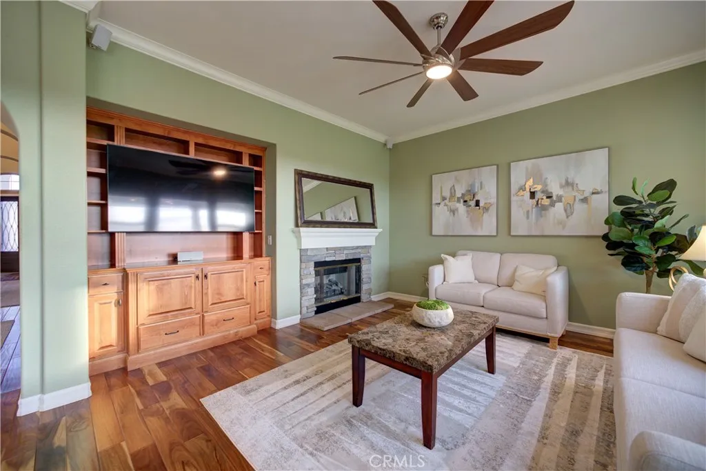 622 S Via Belmonte Court