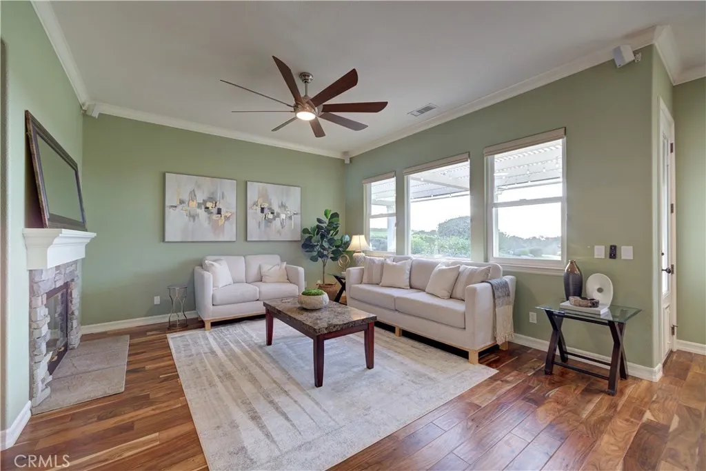 622 S Via Belmonte Court
