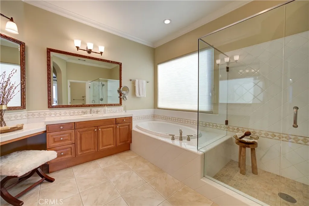 622 S Via Belmonte Court