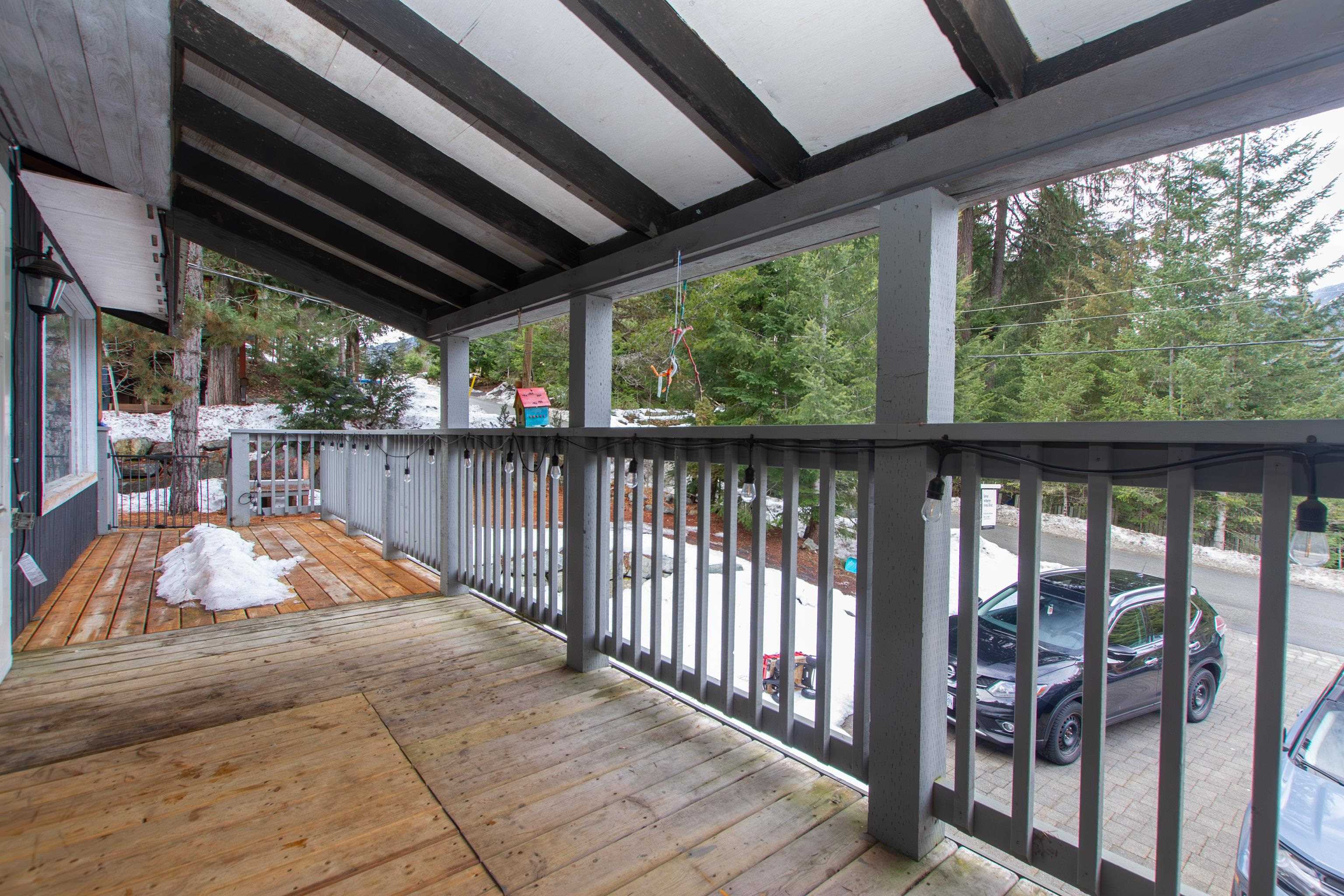 3106 TYROL CRESCENT