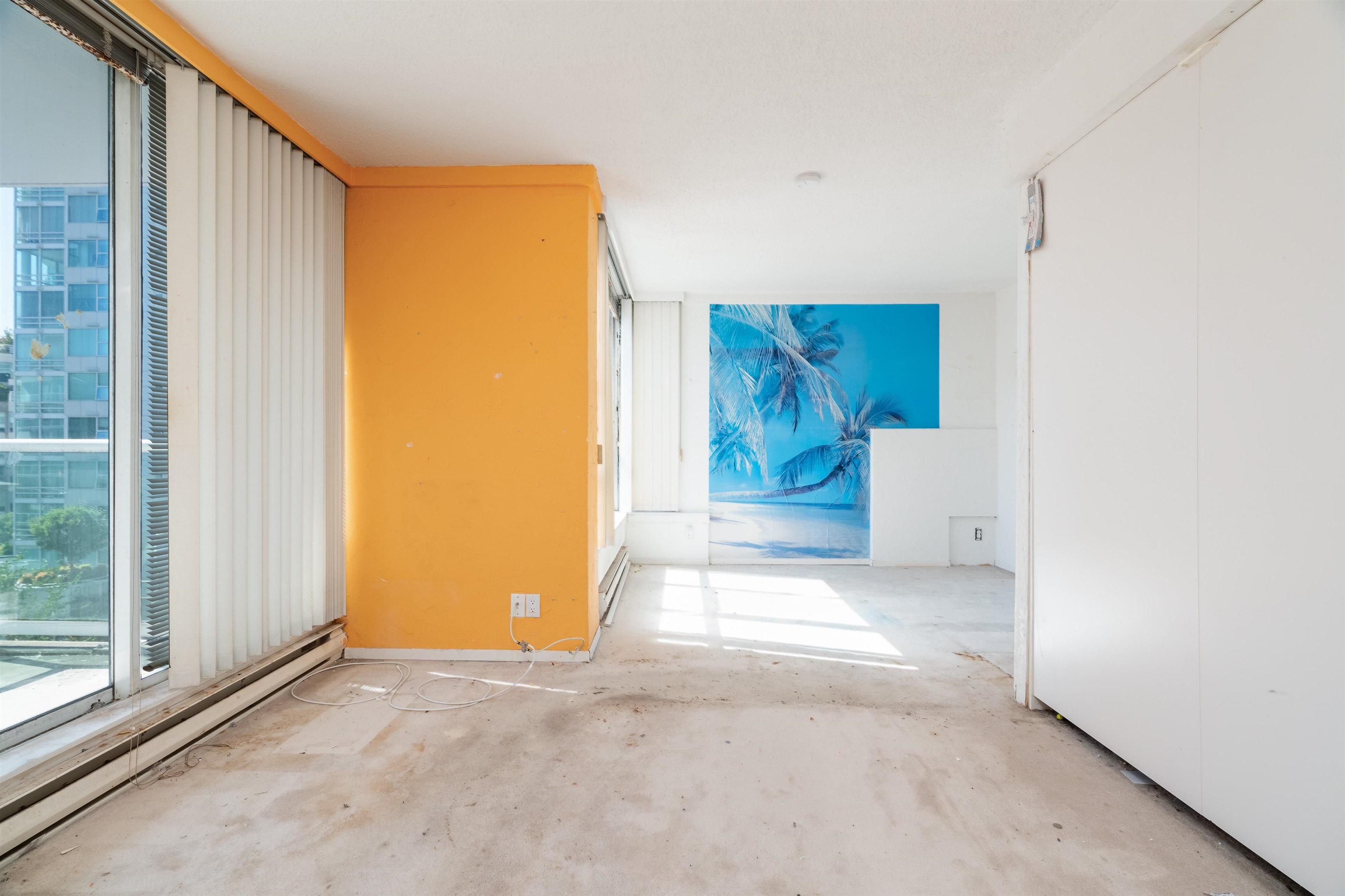 604 1500 HOWE STREET Unit: 604