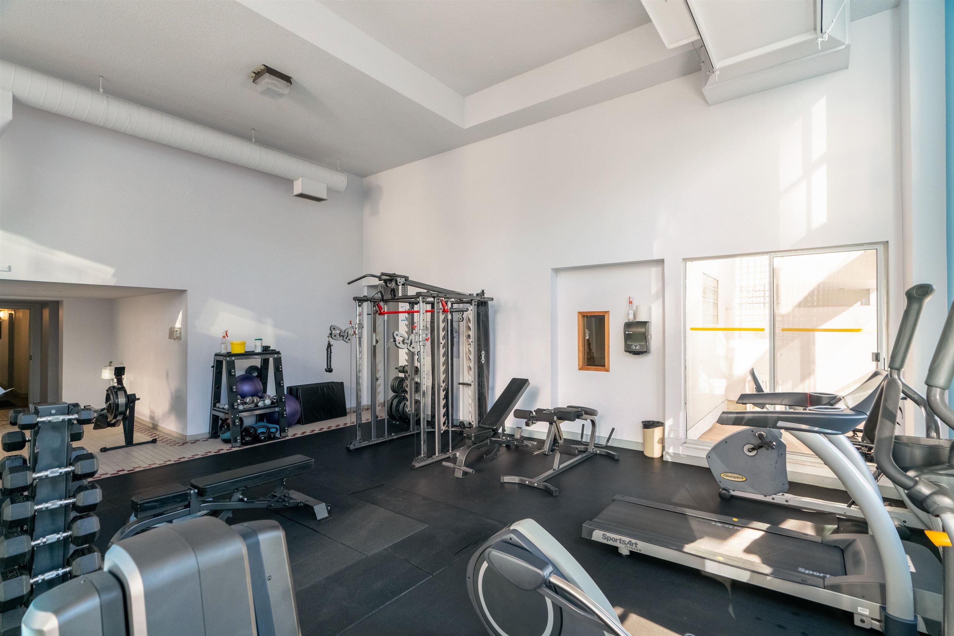 604 1500 HOWE STREET Unit: 604