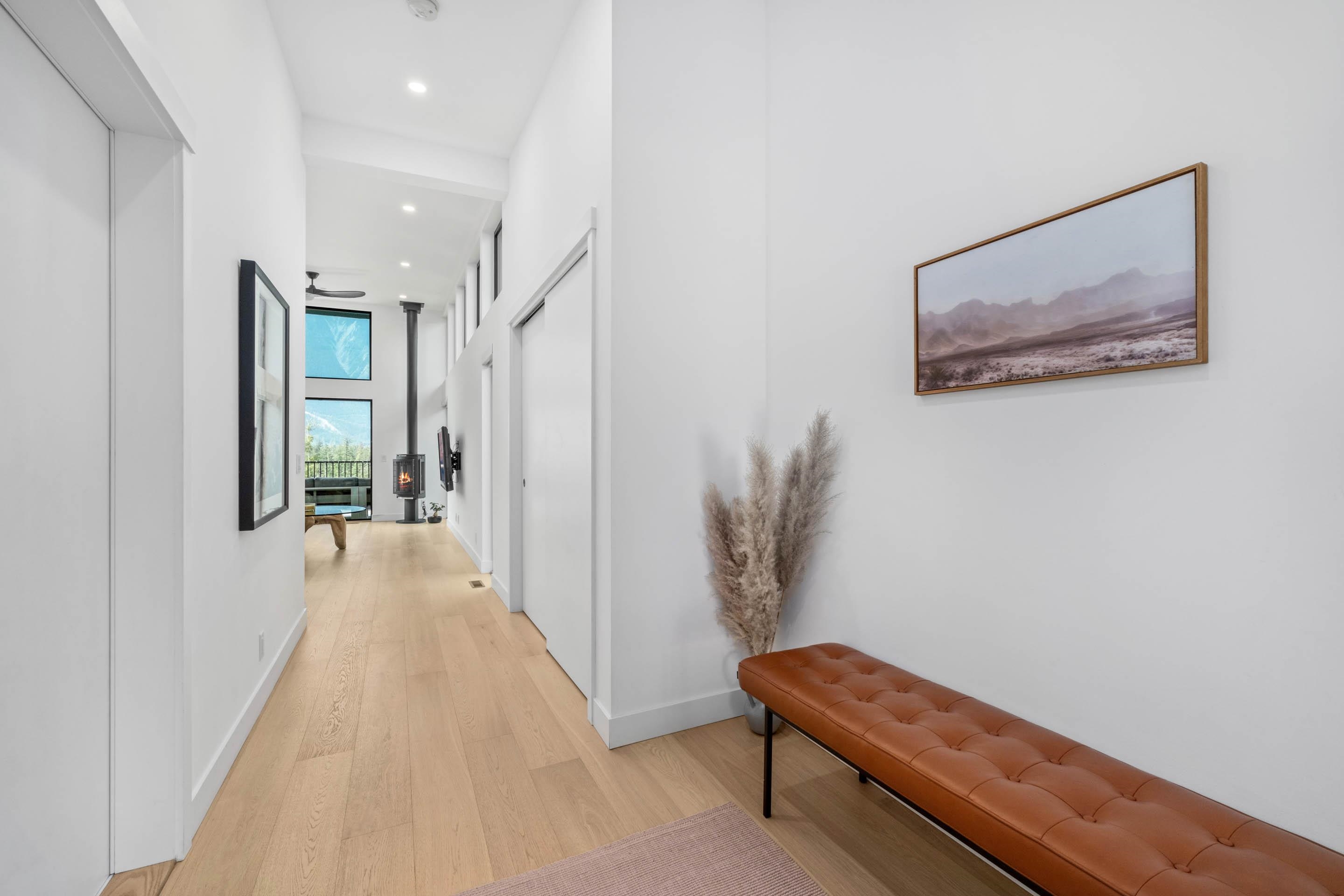 7 4000 SUNSTONE WAY Unit: 7