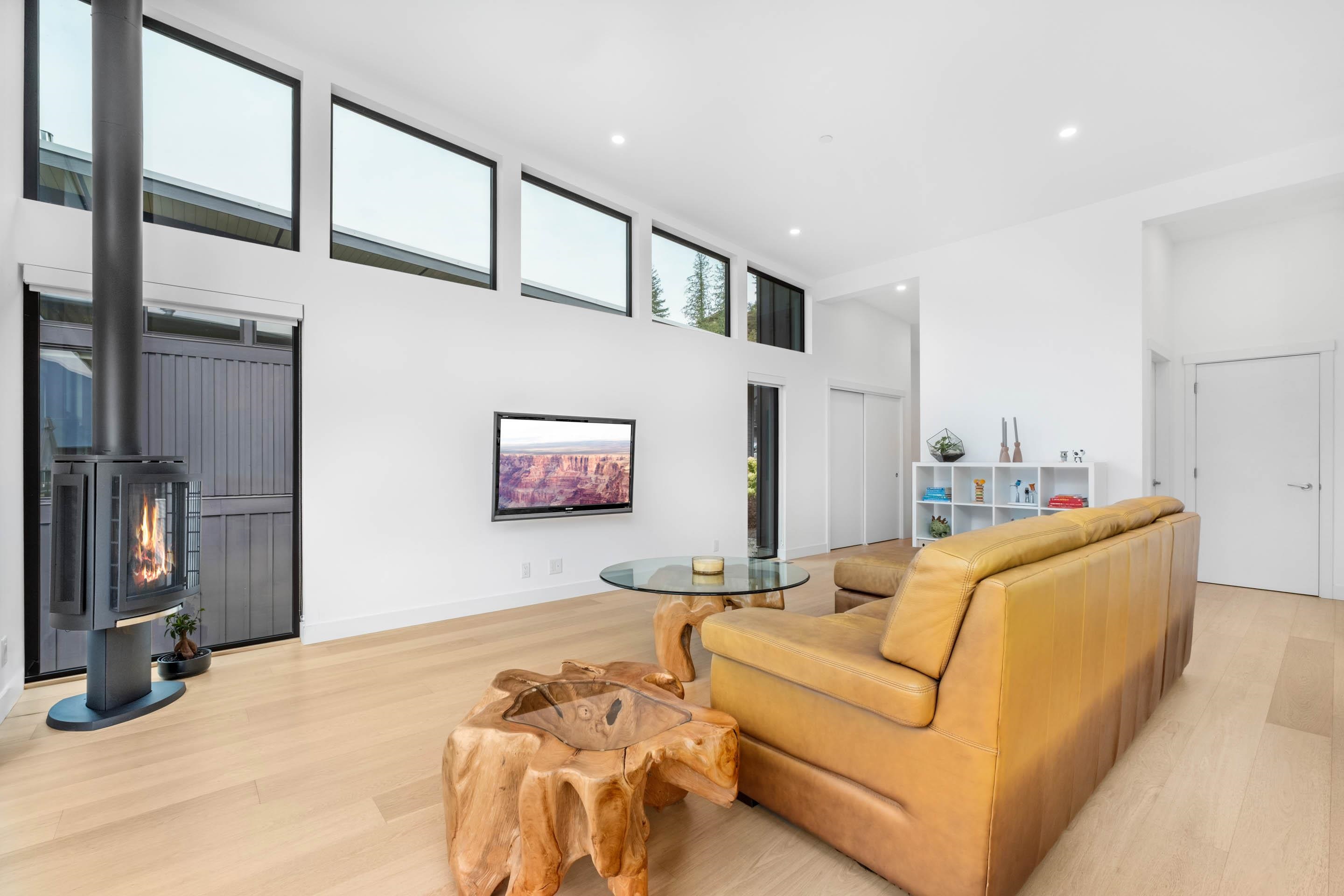 7 4000 SUNSTONE WAY Unit: 7
