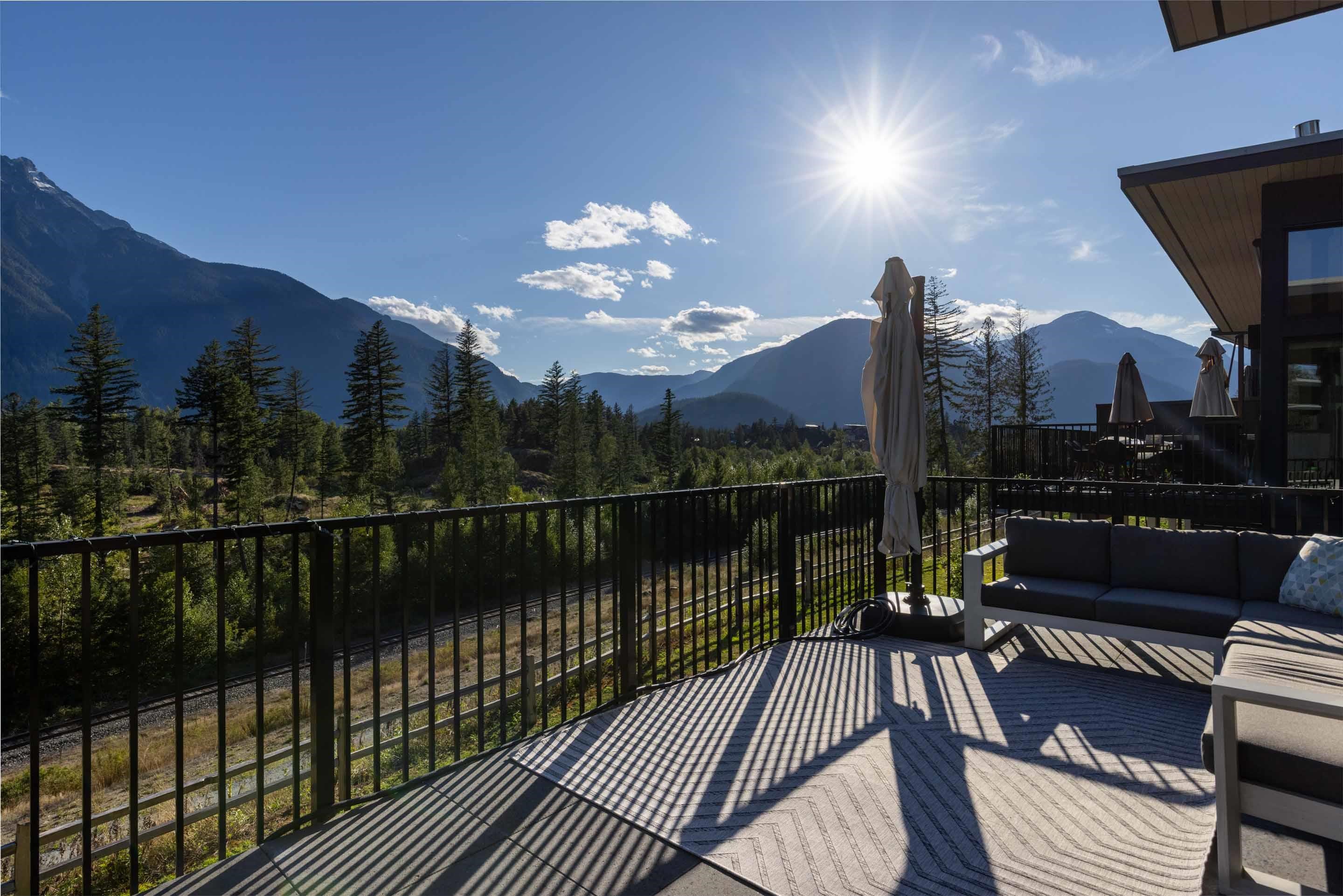 7 4000 SUNSTONE WAY Unit: 7