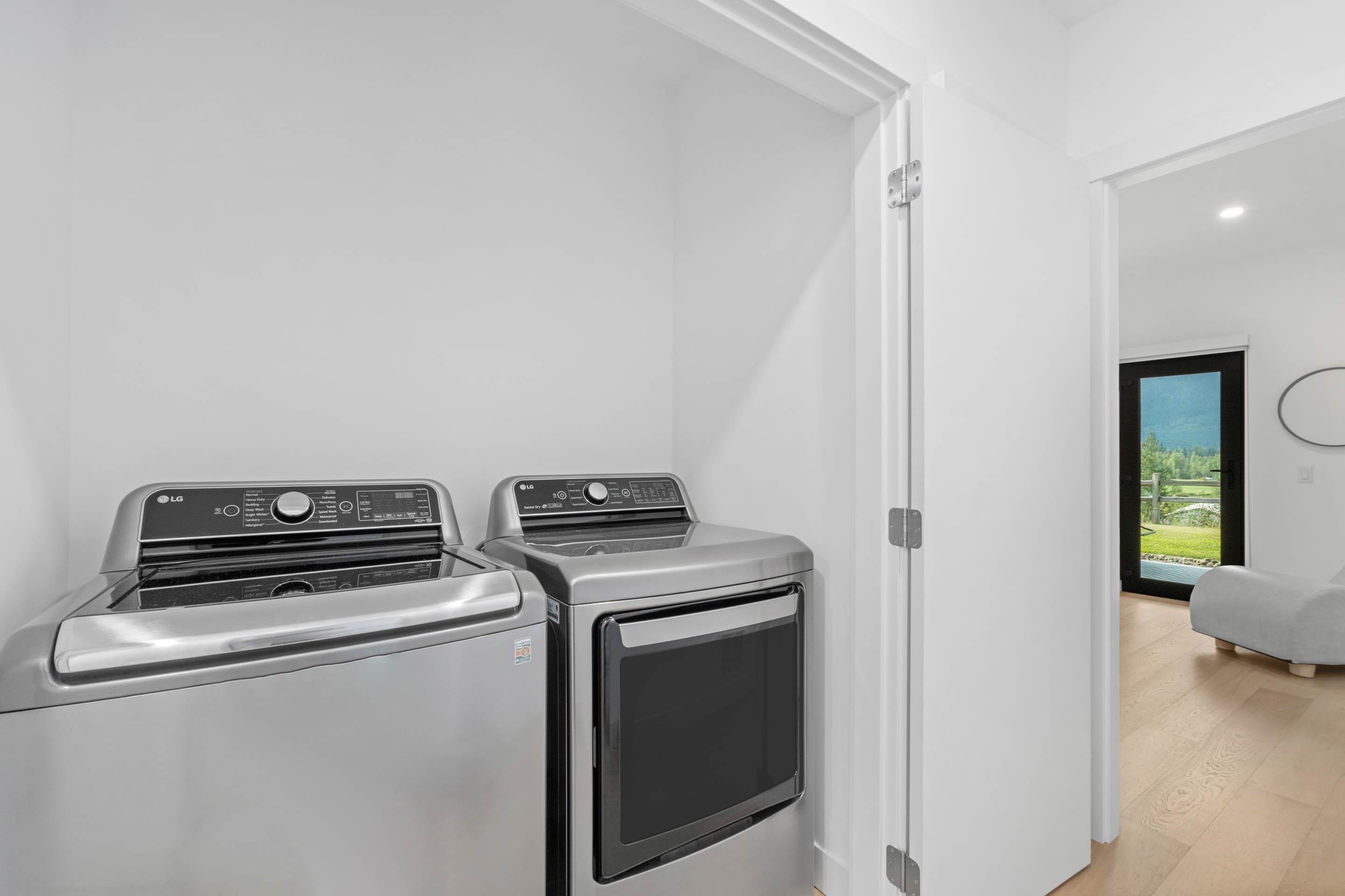 7 4000 SUNSTONE WAY Unit: 7