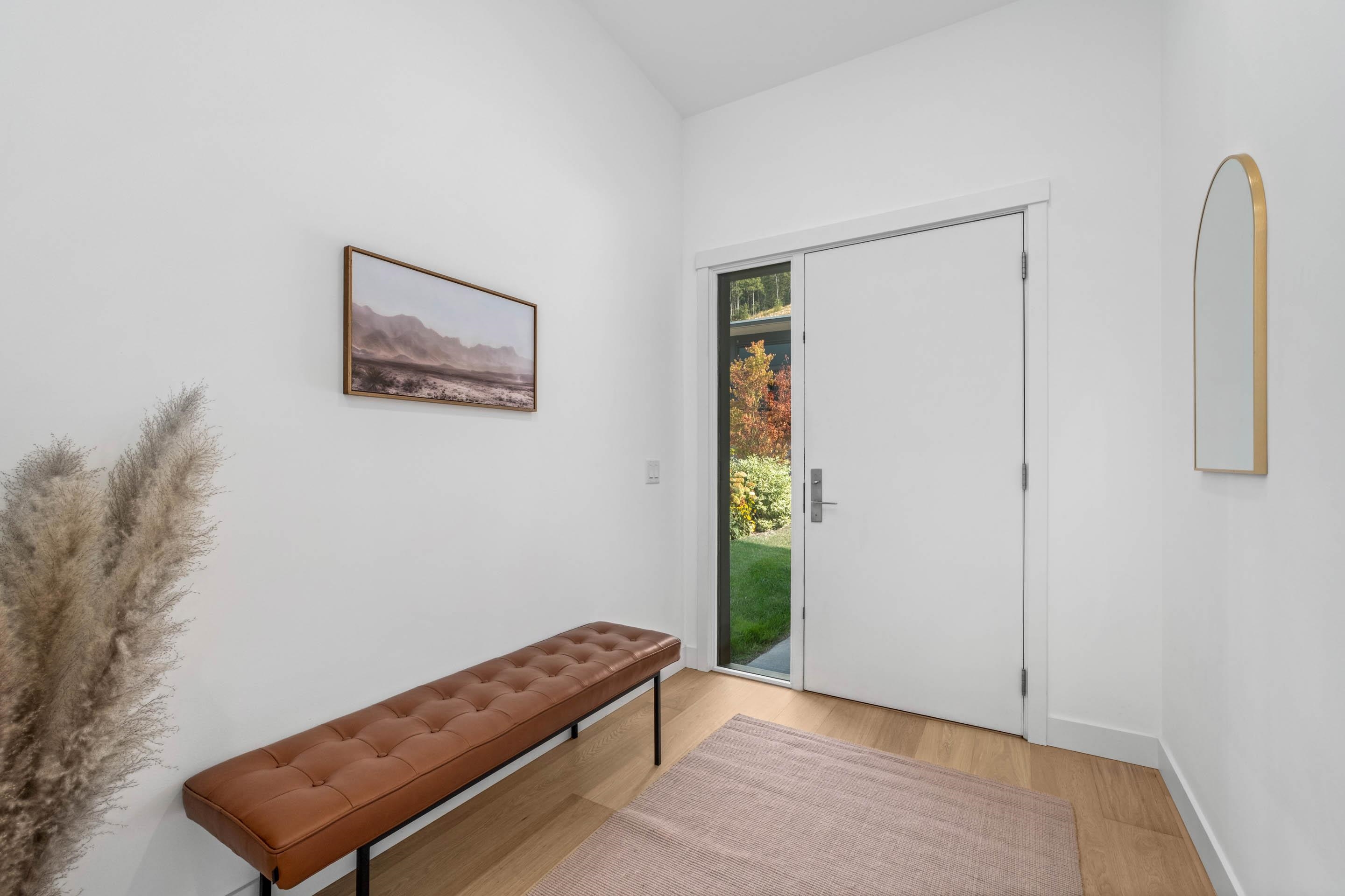 7 4000 SUNSTONE WAY Unit: 7