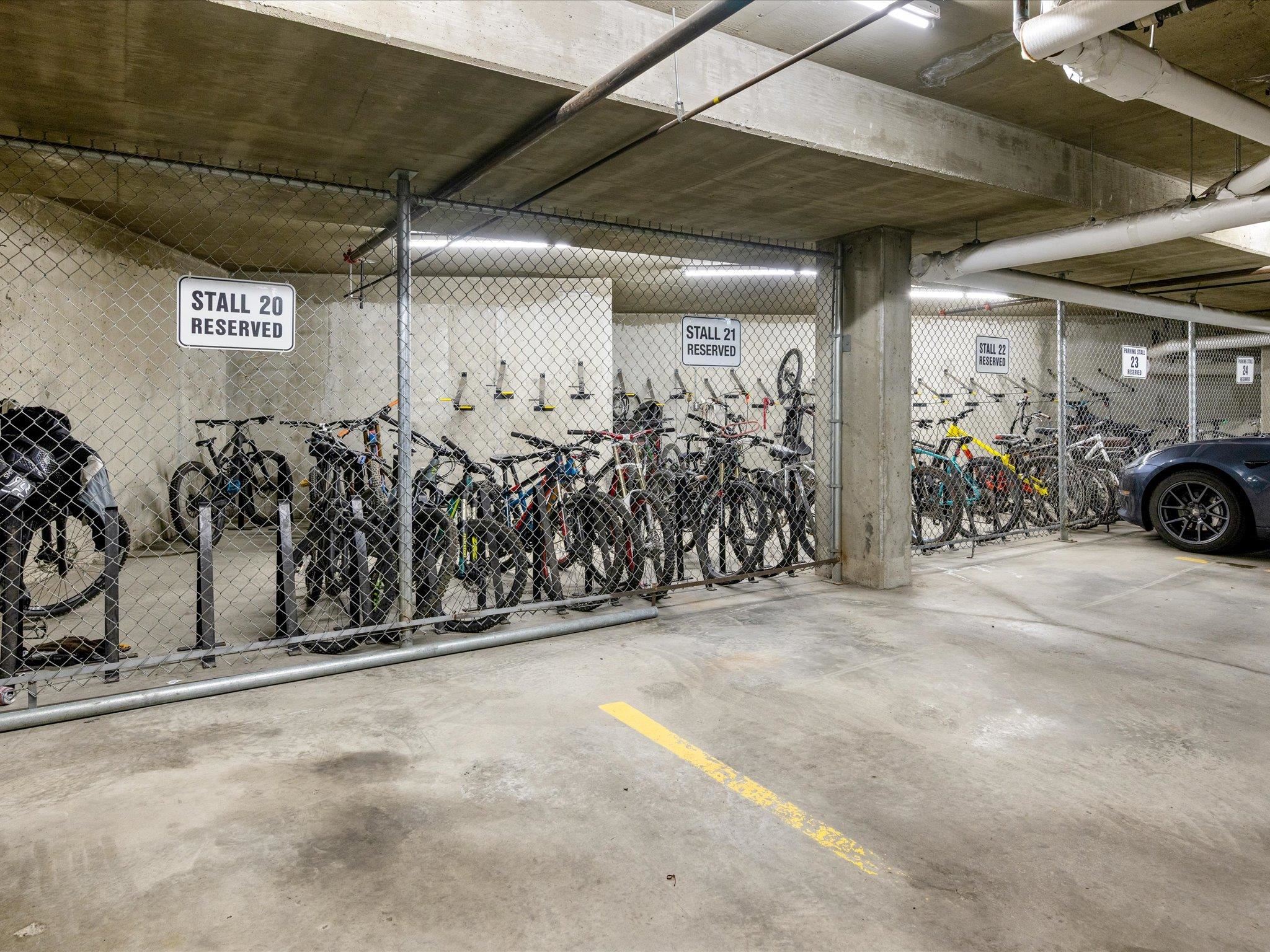 2 4335 NORTHLANDS BOULEVARD Unit: 2