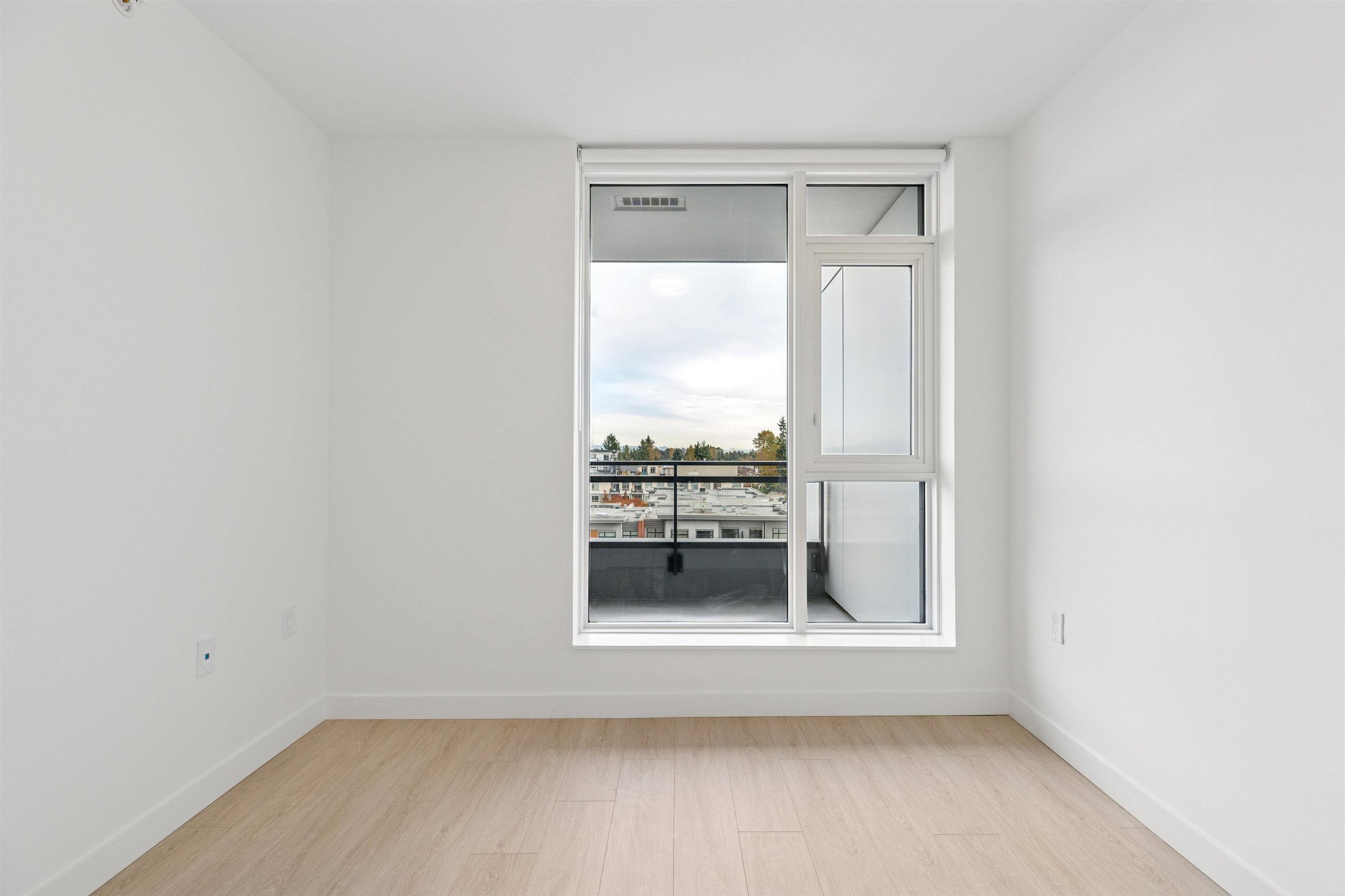 1001 13675 107A AVENUE Unit: 1001