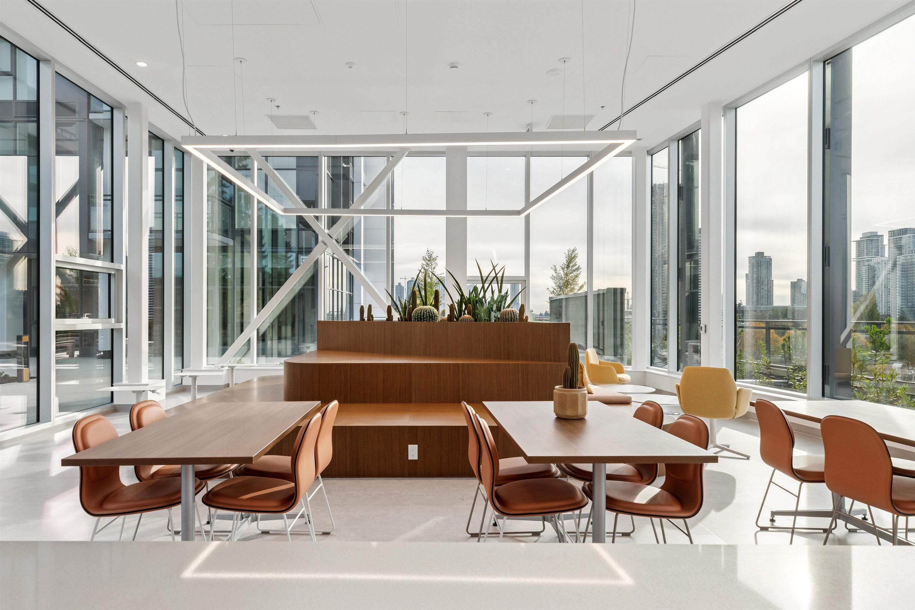 1001 13675 107A AVENUE Unit: 1001