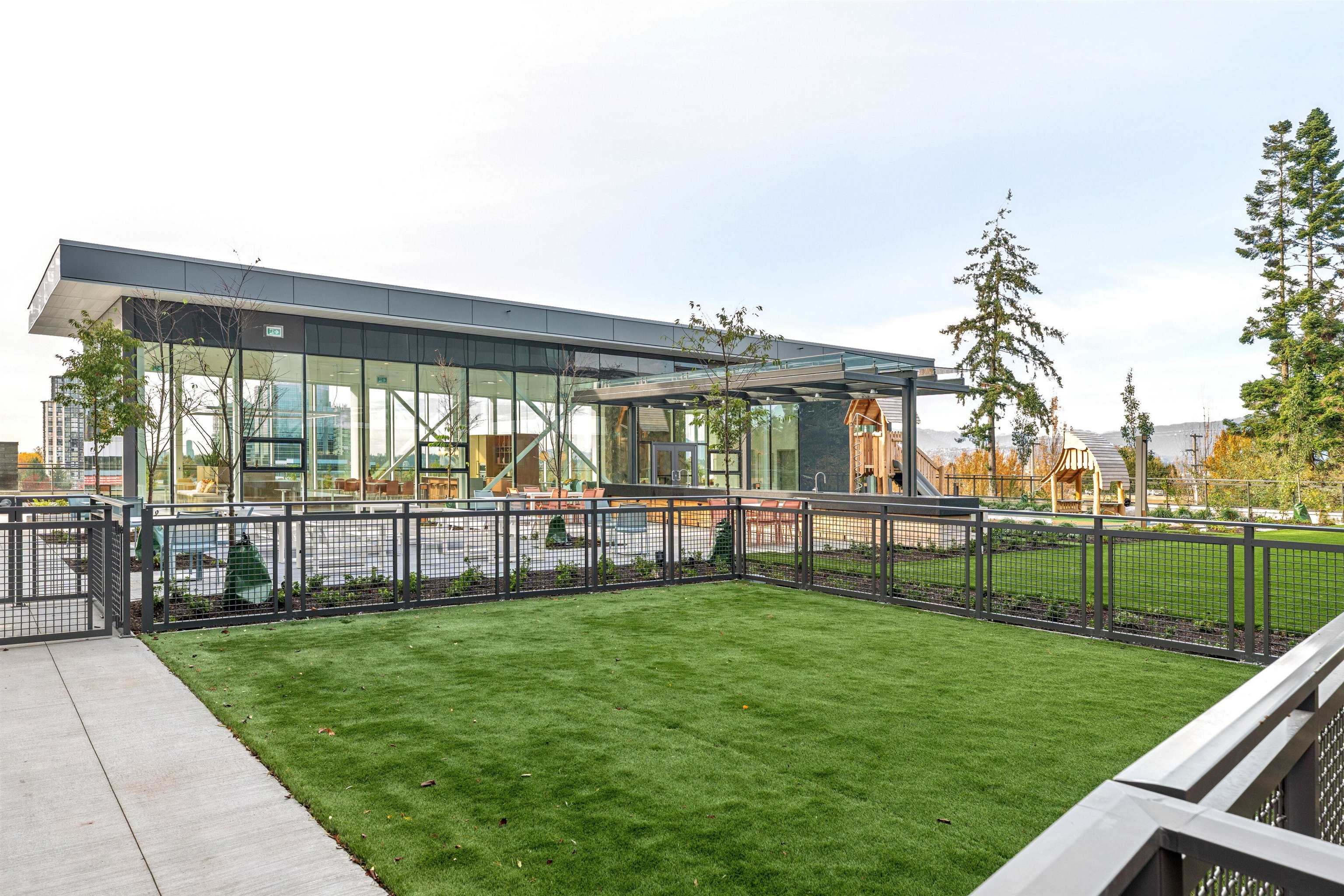 1001 13675 107A AVENUE Unit: 1001