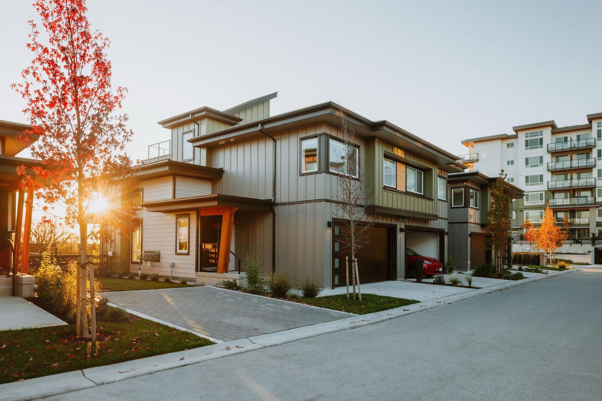 98 2426 RABBIT DRIVE Unit: 98