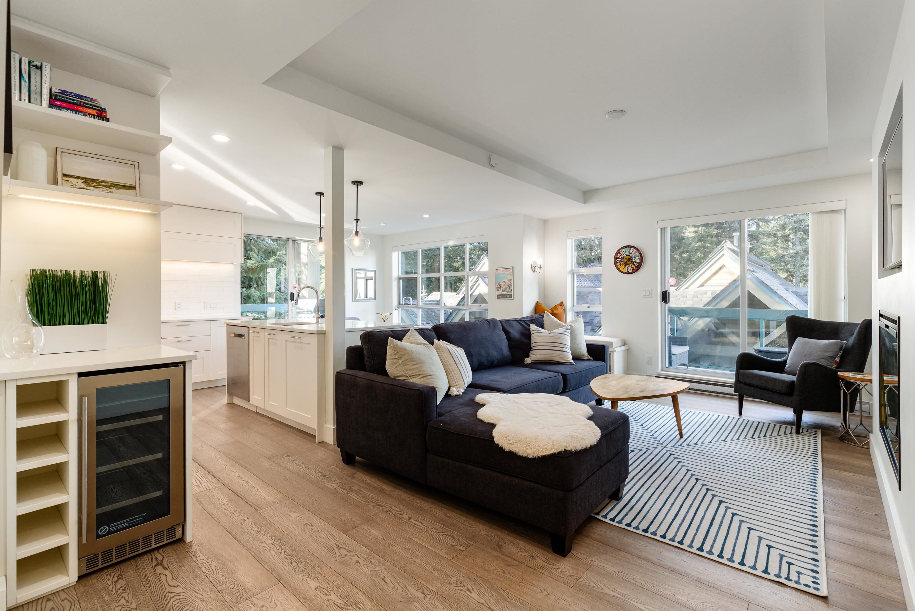 209 4865 PAINTED CLIFF ROAD Unit: 209