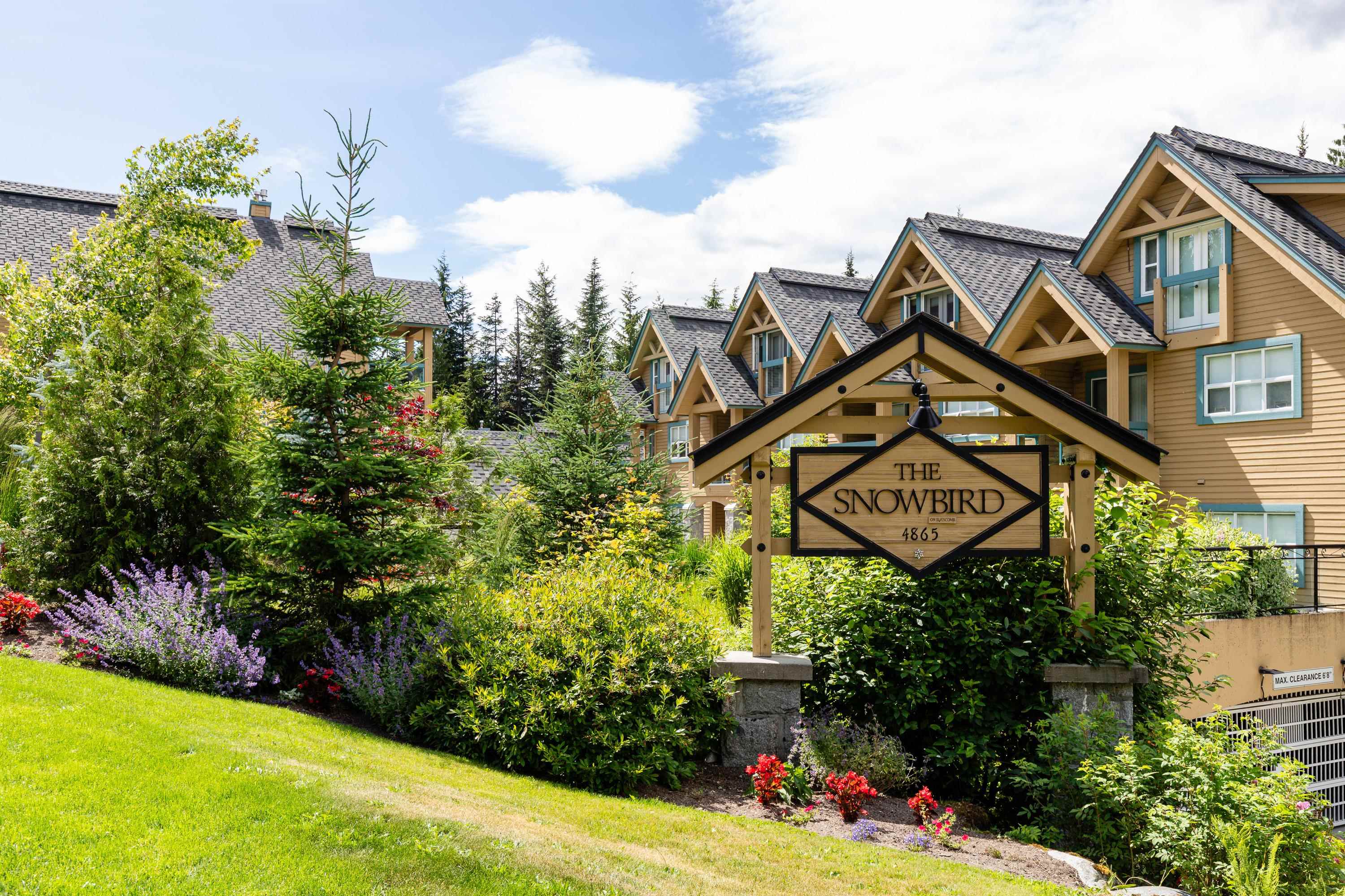 209 4865 PAINTED CLIFF ROAD Unit: 209