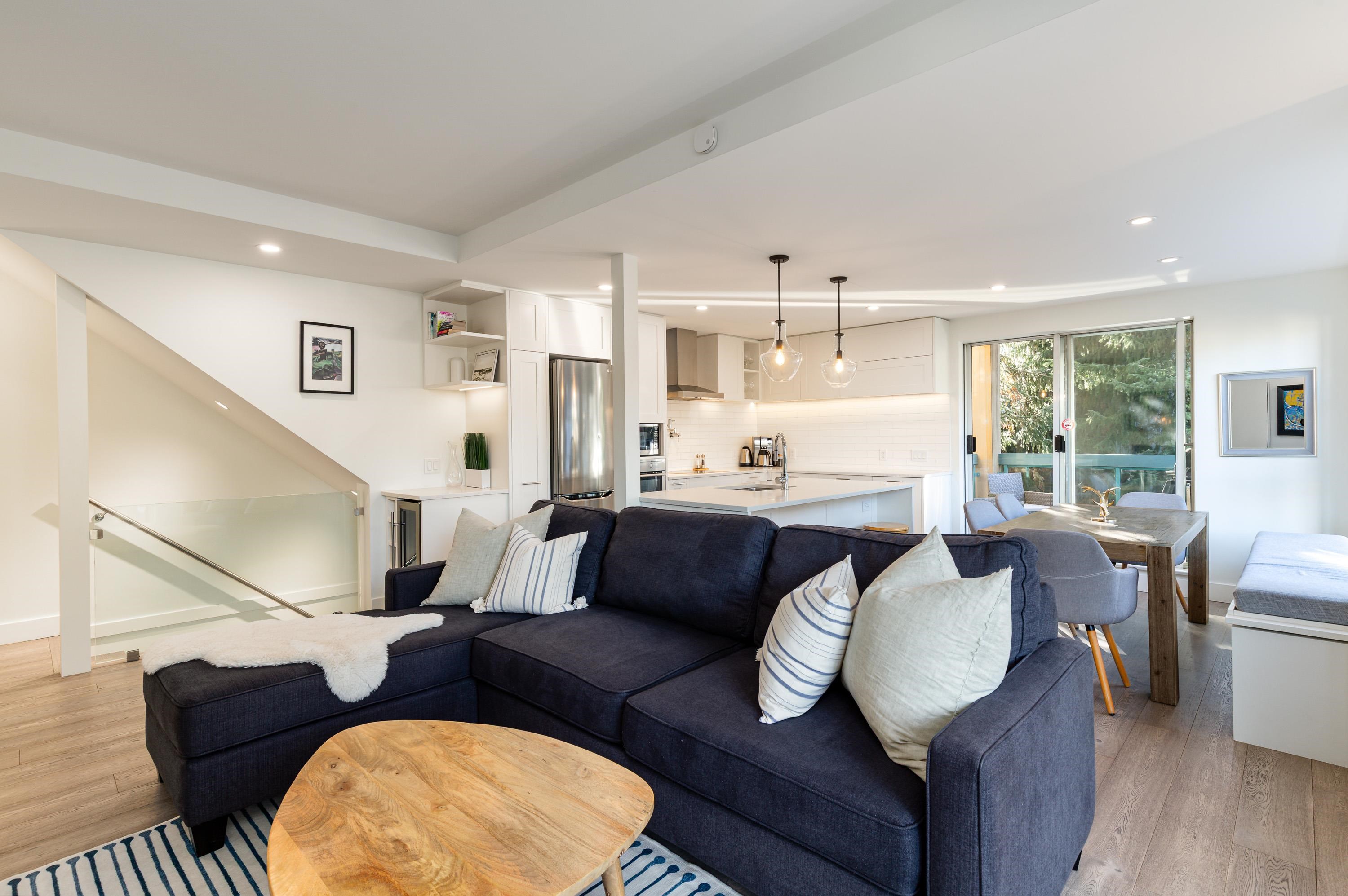 209 4865 PAINTED CLIFF ROAD Unit: 209
