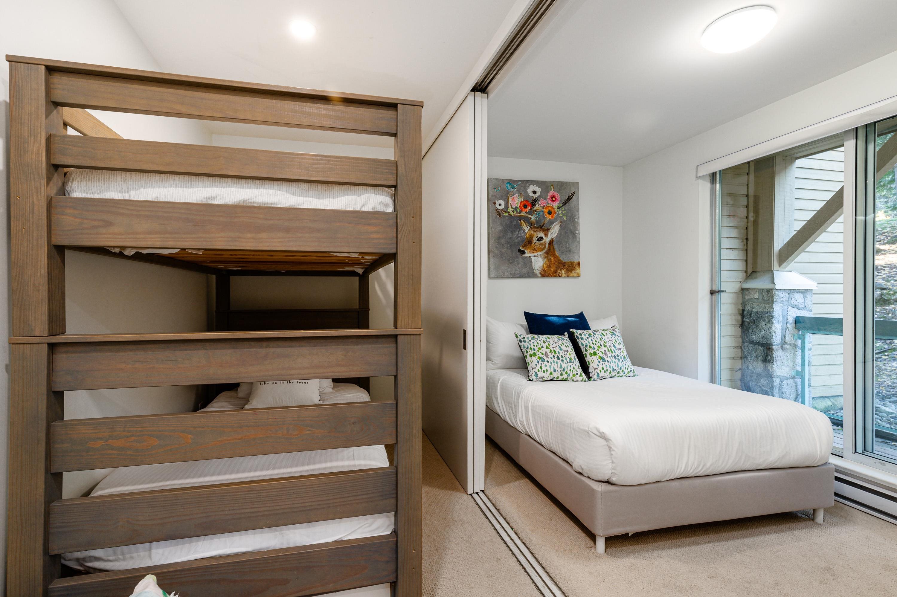 209 4865 PAINTED CLIFF ROAD Unit: 209